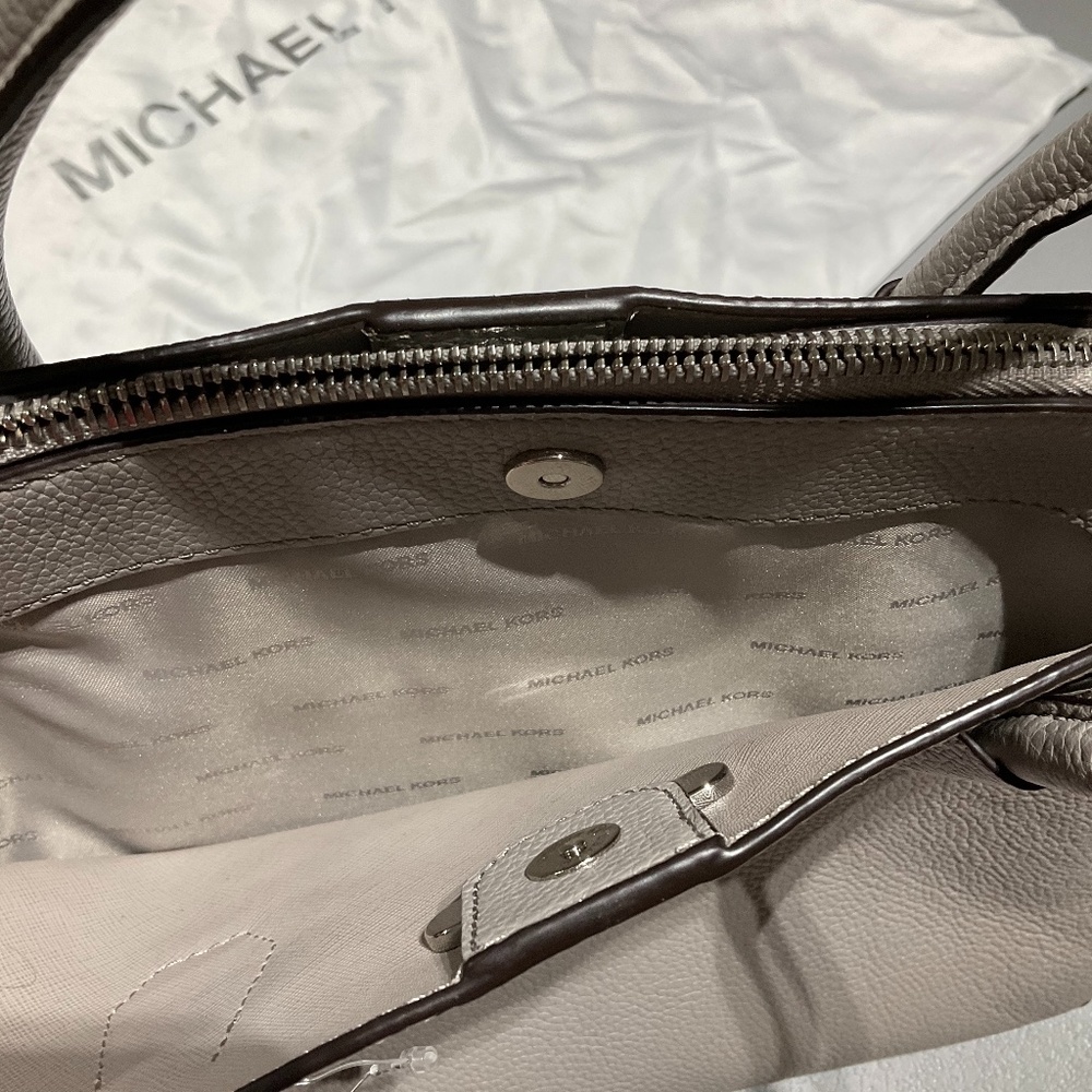 Michael Kors Leather Bag - Picture 8 of 11